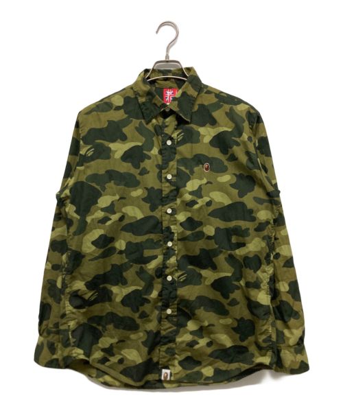 A BATHING APE（アベイシングエイプ）A BATHING APE (アベイシングエイプ) カモフラ柄シャツ グリーン サイズ:Mの古着・服飾アイテム