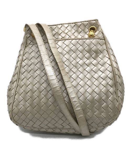 BOTTEGA VENETA（ボッテガベネタ）BOTTEGA VENETA (ボッテガベネタ) イントレチャートショルダーバック ホワイトの古着・服飾アイテム