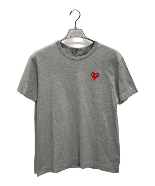 PLAY COMME des GARCONS（プレイ コムデギャルソン）PLAY COMME des GARCONS (プレイ コムデギャルソン) Tシャツ グレー サイズ:Mの古着・服飾アイテム