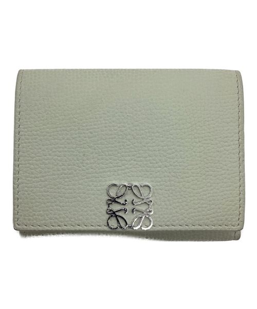 LOEWE（ロエベ）LOEWE (ロエベ) ANAGRAM TRIFOLD WALLET　アナグラムトライフォールドウォレット　三つ折り財布 ライトグリーンの古着・服飾アイテム