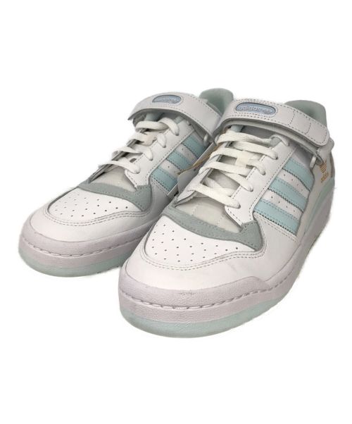 adidas（アディダス）adidas (アディダス) FORUM LOW ホワイト×スカイブルー サイズ:26の古着・服飾アイテム