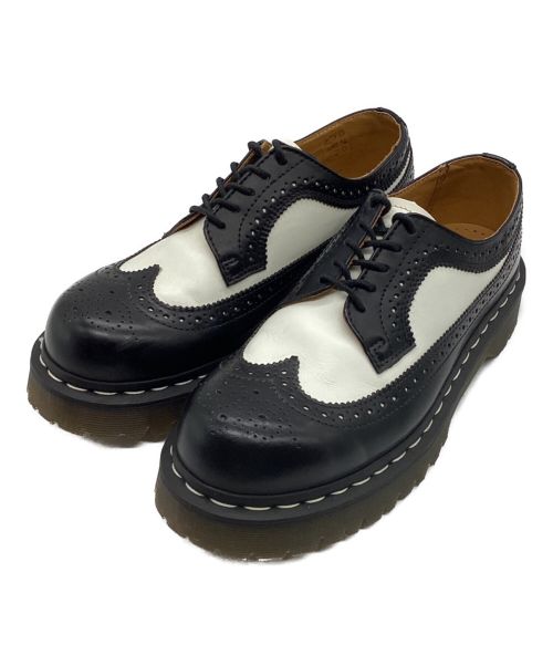 Dr.Martens（ドクターマーチン）Dr.Martens (ドクターマーチン) レースアップシューズ ブラック×ホワイト サイズ:UK7の古着・服飾アイテム