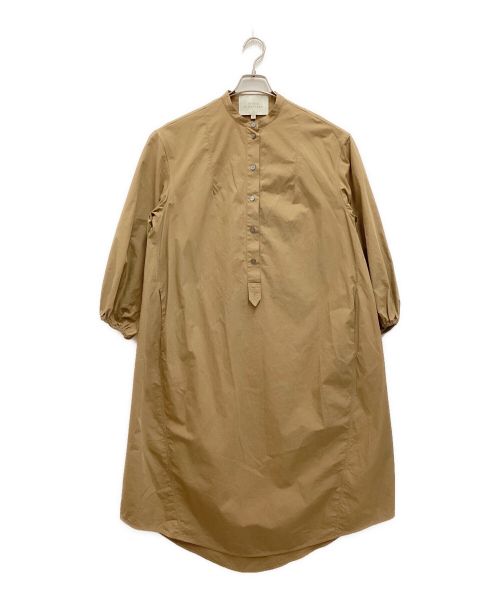 STUDIO NICHOLSON（スタジオ ニコルソン）STUDIO NICHOLSON (スタジオニコルソン) Villeroy Shirt Dress / ビレロイシャツドレス ベージュの古着・服飾アイテム