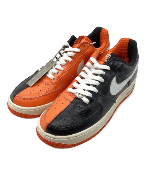 NIKE（ナイキ）NIKE (ナイキ) ローカットスニーカー　AIR FORCE 1 PREMIUM HALLOWEEN2006 / エアフォース 1 プレミアム ハロウィン2006 ブラック×オレンジ サイズ:27の古着・服飾アイテム