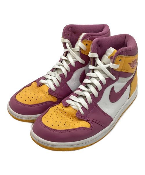 NIKE（ナイキ）NIKE ハイカットスニーカー　AIR JORDAN 1 RETRO HIGH OG BROTHERHOOD /  エアジョーダン 1 レトロ ハイ オリジナル ブラザーフッド  ユニバーシティーゴールド ライトボルドー サイズ:26.5の古着・服飾アイテム