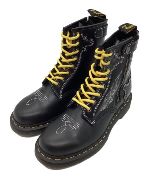 Dr.Martens（ドクターマーチン）Dr.Martens (ドクターマーチン) ゴシックアメリカーナ 8ホールブーツ　ユニセックス ブラック サイズ:UK5の古着・服飾アイテム