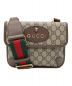 GUCCI（グッチ）の古着「GGスプリーム スモール メッセンジャーバッグ」｜ベージュ