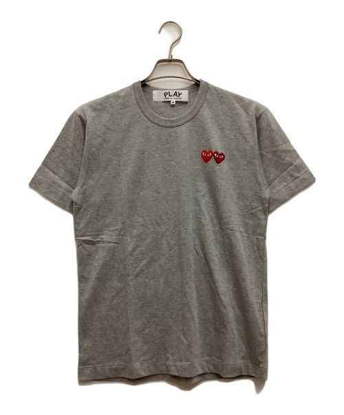 PLAY COMME des GARCONS（プレイ コムデギャルソン）PLAY COMME des GARCONS (プレイ コムデギャルソン) Embroidered Heart Patch Tee / エンブロイダード ハートパッチT グレー サイズ:Mの古着・服飾アイテム