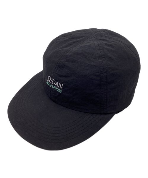 SEDAN ALL-PURPOSE（セダンオールパーパス）SEDAN ALL-PURPOSE (セダンオールパーパス) Tech Logo Camp Cap / テック ロゴ キャンプ キャップ ブラックの古着・服飾アイテム