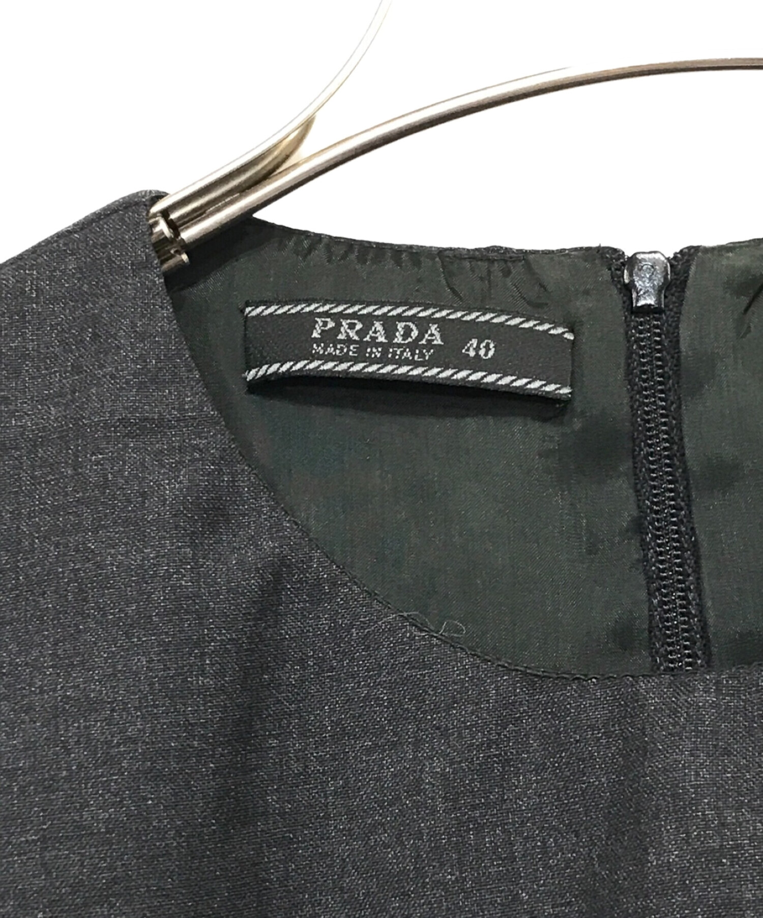 中古・古着通販】PRADA (プラダ) ノースリーブブラウスセットアップ