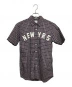 MISTER GENTLE MANミスタージェントルマン）の古着「NEW YRS LETTERED SHIRTS 半袖チェックシャツ」｜ネイビー