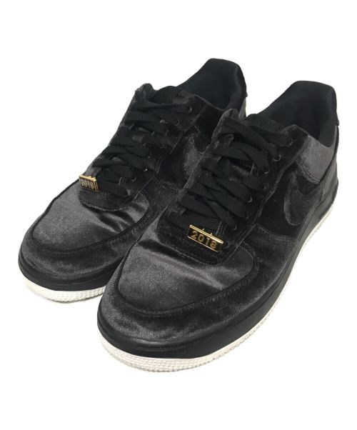 NIKE（ナイキ）NIKE (ナイキ) AIR FORCE 1 07 LOW QS “Black Velvet ローカットスニーカー ブラック サイズ:25.5cmの古着・服飾アイテム