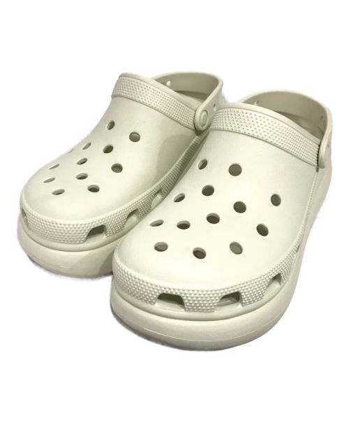 crocs（クロックス）crocs (クロックス) CLASSIC CRUSH CLOG サンダル アイボリー サイズ:M8 | W10の古着・服飾アイテム