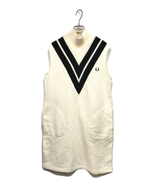 FRED PERRY（フレッドペリー）FRED PERRY (フレッドペリー) チルデン ノースリーブニットワンピース Tipped Knitted Trim Dress - D6153 アイボリー サイズ:10の古着・服飾アイテム