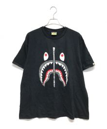 A BATHING APE（アベイシングエイプ）の古着「SS SHARK TEE シャークプリントTシャツ」｜ブラック