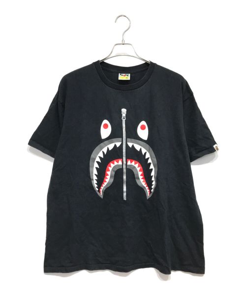 A BATHING APE（アベイシングエイプ）A BATHING APE (アベイシングエイプ) SS SHARK TEE シャークプリントTシャツ ブラック サイズ:2XLの古着・服飾アイテム