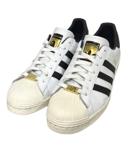 adidas（アディダス）adidas (アディダス) A BATHING APE (アベイシングエイプ) SUPERSTAR 80s コラボローカットスニーカー ホワイト×ブラック サイズ:28の古着・服飾アイテム