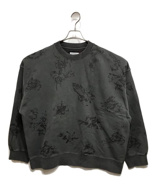 MAISON SPECIALIAL（メゾンスペシャル）MAISON SPECIALIAL (メゾンスペシャル) Prime-Over Tattoo Print Pigment Crew Neck Sweat プリントスウェット グレー サイズ:2の古着・服飾アイテム