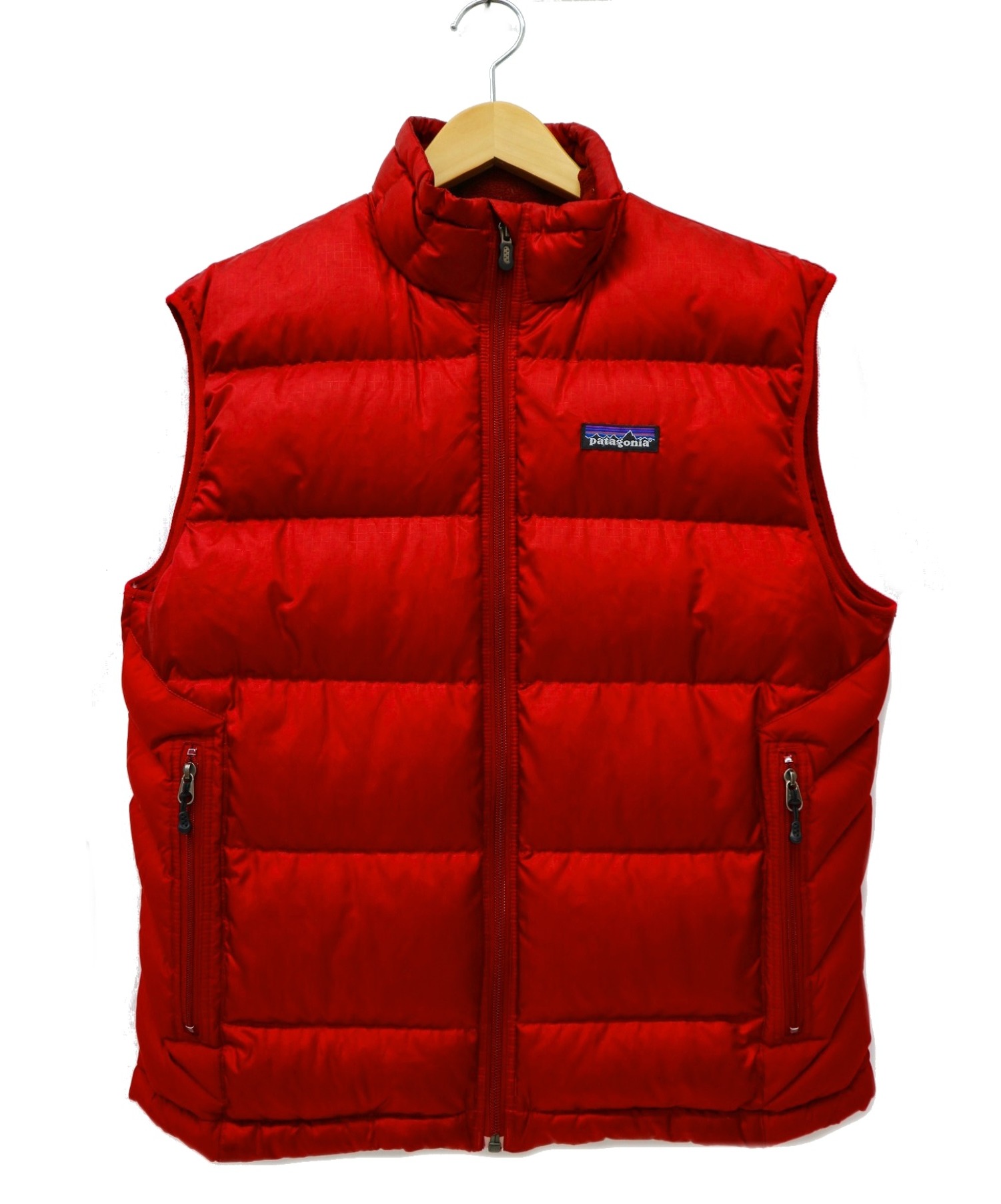 中古 古着通販 Patagonia パタゴニア ダウンベスト レッド サイズ S ブランド 古着通販 トレファク公式 Trefac Fashion