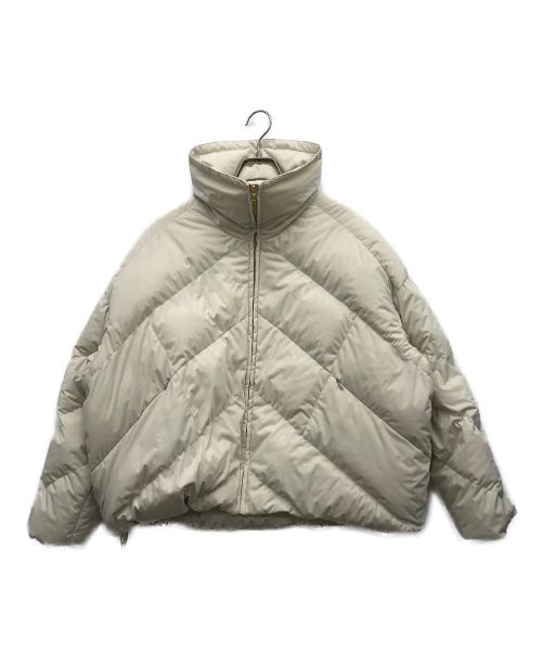 6×1 COPENHAGEN（シックスバイワン コペンハーゲン）6×1 COPENHAGEN (シックスバイワン コペンハーゲン) HIGH COLLAR DOWN JACKET アイボリーの古着・服飾アイテム