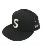 New Era×SUPREMEニューエラ×シュプリーム）の古着「キャップ」｜ブラック