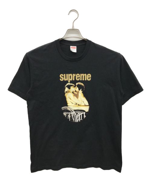 SUPREME（シュプリーム）Supreme (シュプリーム) kiss tee ブラック サイズ:Mの古着・服飾アイテム