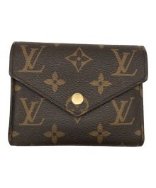 LOUIS VUITTON（ルイ ヴィトン）の古着「3つ折り財布」｜ブラウン