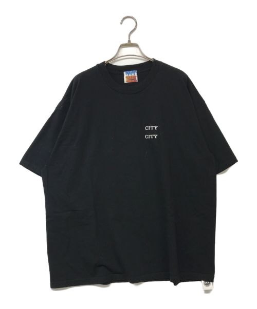 CITY COUNTRY（シティーカンパニー）CITY COUNTRY (シティーカンパニー) FIGURE Embroidered Logo Cotton T-Shir ブラック サイズ:XLの古着・服飾アイテム