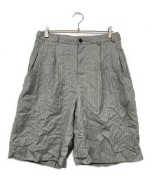 stussy（ステューシー）の古着「Volume Pleated Short Stripe/ハーフパンツ」｜グレー