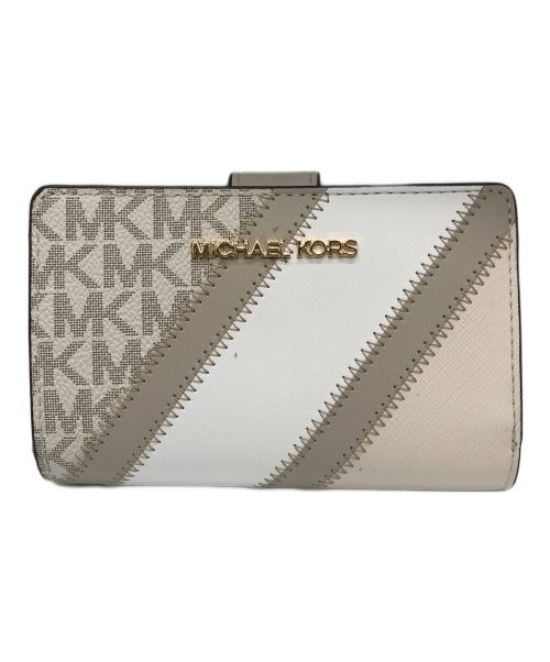 MICHAEL KORS（マイケルコース）MICHAEL KORS (マイケルコース) LUGG MLT JET SET TRAVEL 二つ折り財布/35R3GTVF6V アイボリーの古着・服飾アイテム