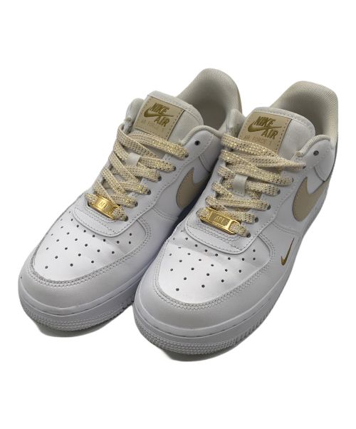 NIKE（ナイキ）NIKE (ナイキ) エア フォース 1 ロー '07 エッセンシャルホワイト ベージュ/CZ0270-105 ホワイト サイズ:24cmの古着・服飾アイテム