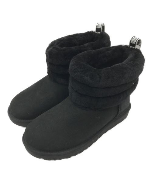 UGG（アグ）UGG (アグ) CLASSIC FLUFF MINI QUILTED ブラック サイズ:US7/UK5/EU38の古着・服飾アイテム