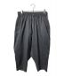 WHITE MOUNTAINEERING（ホワイトマウンテ二アニング）の古着「THREE QUATER TAPERED SAROUEL PANTS」｜グレー