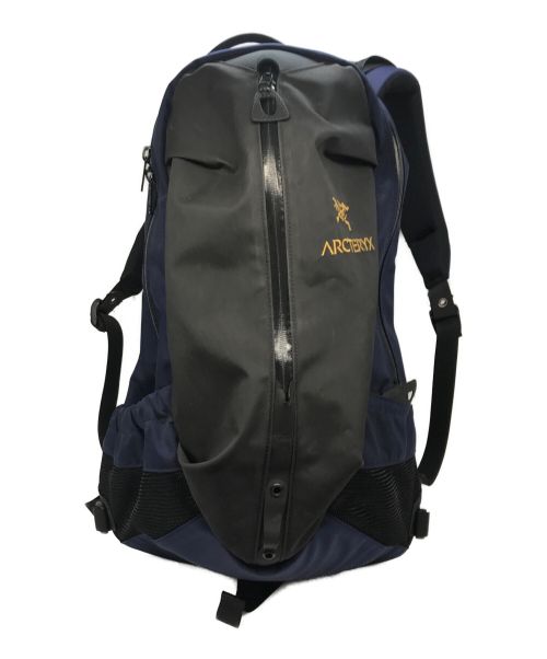 ARC'TERYX（アークテリクス）ARC'TERYX (アークテリクス) BEAMS (ビームス) アロー22 ネイビー×ブラックの古着・服飾アイテム