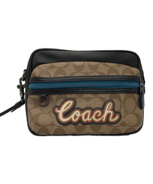 COACH（コーチ）COACH (コーチ) クラッチバッグ ベージュの古着・服飾アイテム