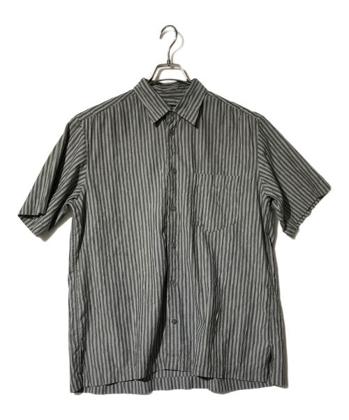 ISSEY MIYAKE（イッセイミヤケ）ISSEY MIYAKE (イッセイミヤケ) コットンポリ半袖シャツ グレー サイズ:2の古着・服飾アイテム