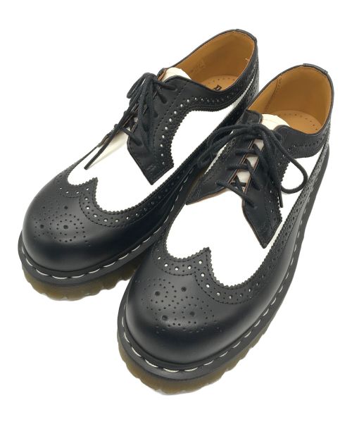 Dr.Martens（ドクターマーチン）Dr.Martens (ドクターマーチン) ウィングチップシューズ ブラック×ホワイト サイズ:UK9の古着・服飾アイテム