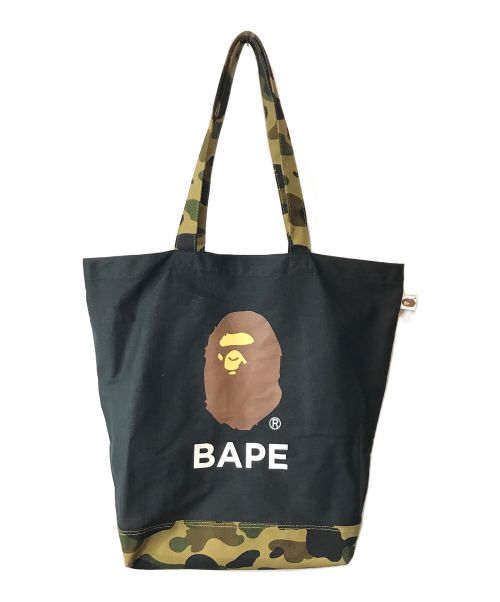 A BATHING APE（アベイシングエイプ）A BATHING APE (アベイシングエイプ) 1st camo ape head tote bag ブラックの古着・服飾アイテム