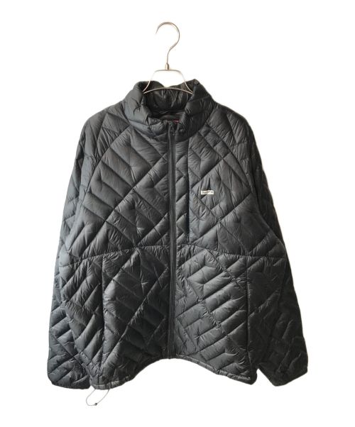 SUPREME（シュプリーム）Supreme (シュプリーム) Spellout Quilted Lightweight ブラック サイズ:Ｌの古着・服飾アイテム