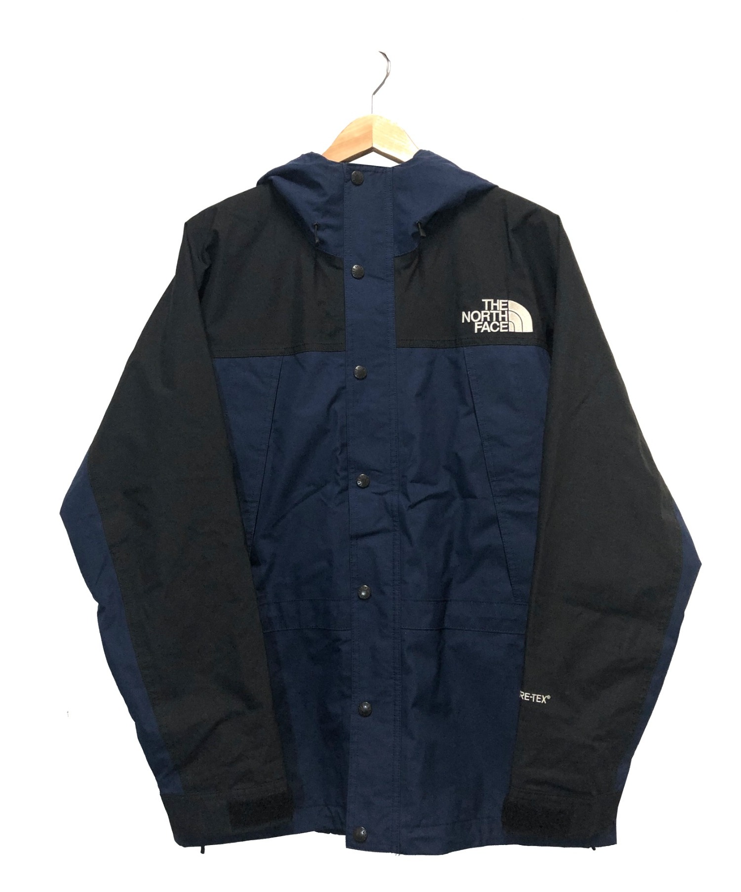 中古 古着通販 The North Face ザノースフェイス マウンテンライトジャケット ネイビー サイズ M ブランド 古着通販 トレファク公式 Trefac Fashion