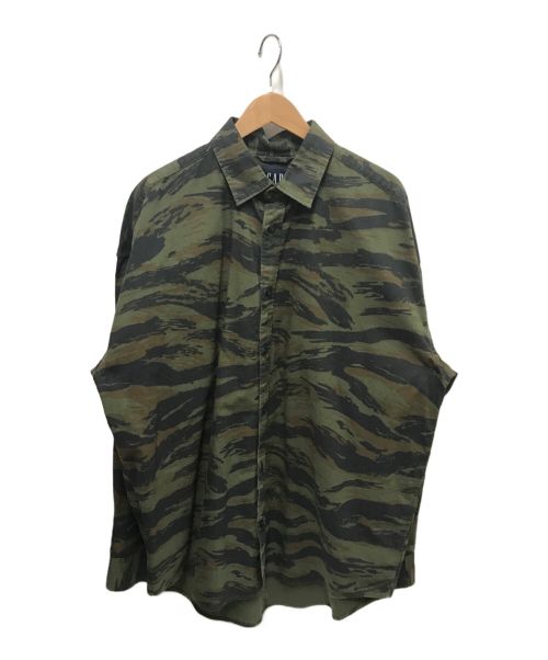 GAP（ギャップ）GAP (ギャップ) PALACE (パレス) Oxford Drop Shoulder Camo オリーブ サイズ:Mの古着・服飾アイテム