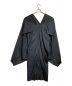 ISSEY MIYAKE（イッセイミヤケ）の古着「AIR Series Deformation Zip Wide Coat」｜ブラック