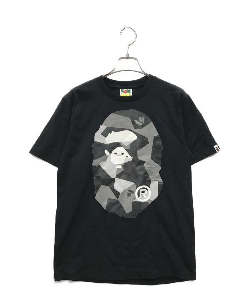 A BATHING APE（アベイシングエイプ）A BATHING APE (アベイシングエイプ) プリントTシャツ ブラック サイズ:Sの古着・服飾アイテム