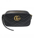 GUCCIグッチ）の古着「GGマーモント レザーショルダーバッグ」｜ブラック