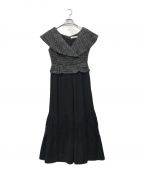 HER LIP TOハーリップトゥ）の古着「Siena Big Collar Pleated Dress」｜ブラック