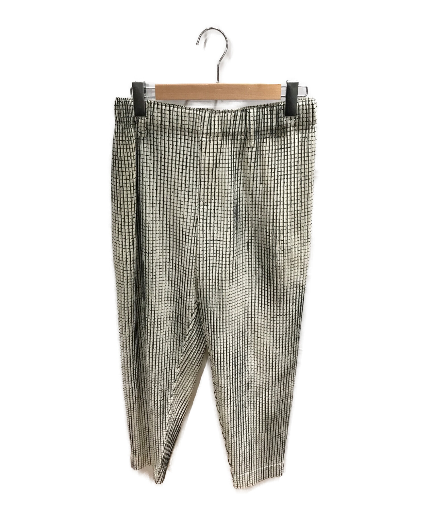 homme plissé issey miyake パンツ グレイ系 パンツ 割引ネット