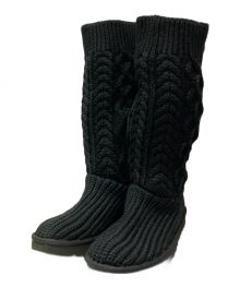 UGG（アグ）の古着「Classic Cardi Cabled Knit Boot」｜ブラック