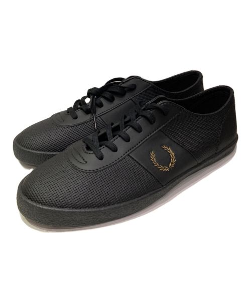 FRED PERRY（フレッドペリー）FRED PERRY (フレッドペリー) ローカットスニーカー Miles Kane Perf Leather ブラック サイズ:8の古着・服飾アイテム