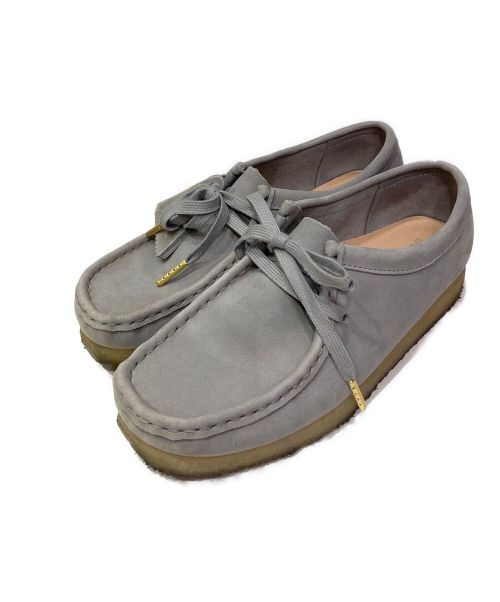 CLARKS ORIGINALS（クラークス オリジナルズ）CLARKS ORIGINALS (クラークス オリジナルズ) ワラビー グレー サイズ:23.5の古着・服飾アイテム