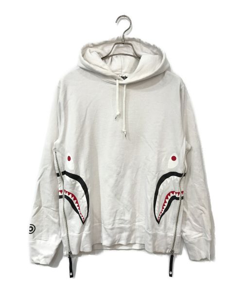 A BATHING APE（アベイシングエイプ）A BATHING APE (ア ベイシング エイプ) SHARK Side Zip Hoodie ホワイト サイズ:Lの古着・服飾アイテム